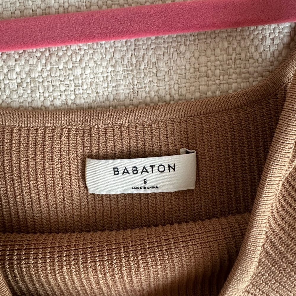 Babaton Tan Ribbed Crop Top - Picture 4 of 5